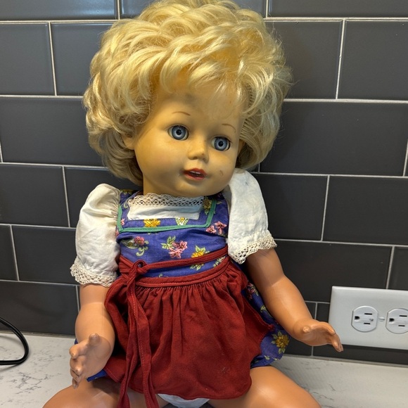 Classic Blonde Doll with Red Dress - Picture 1 of 8